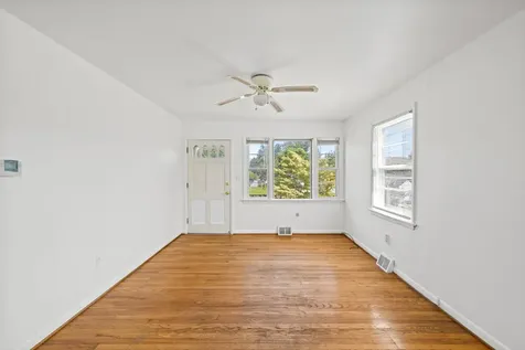 303 Devon Road Staunton VA 24401