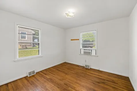 303 Devon Road Staunton VA 24401