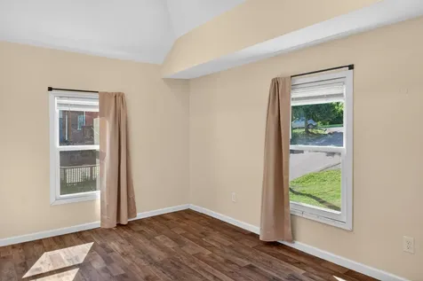 215 Virginia Avenue Staunton VA 24401