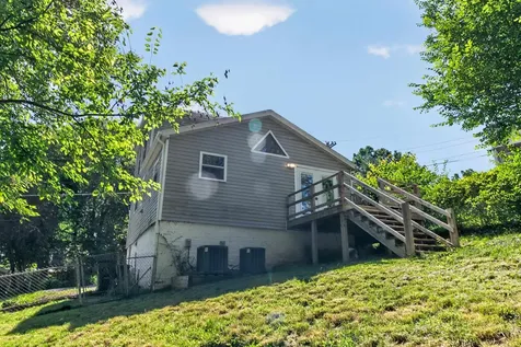 215 Virginia Avenue Staunton VA 24401