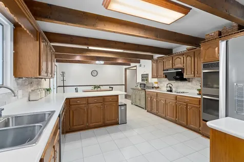 5323 Lee Jackson Highway Greenville VA 24440