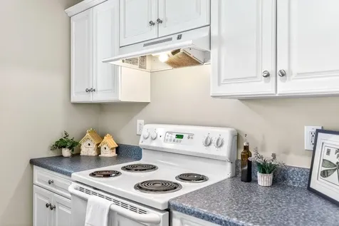 1113 Paul Revere Court Harrisonburg VA 22802