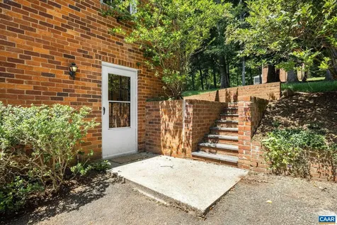 1721 Yorktown Drive Charlottesville VA 22901