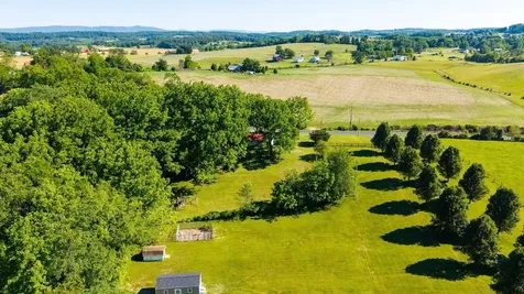 43 Sugar Loaf Road Staunton VA 24401