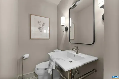 102 Meadowbrook Court Charlottesville VA 22901