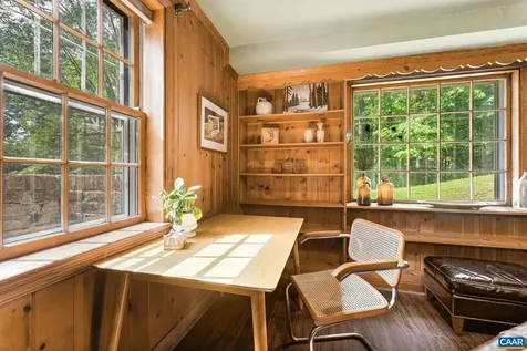 102 Meadowbrook Court Charlottesville VA 22901