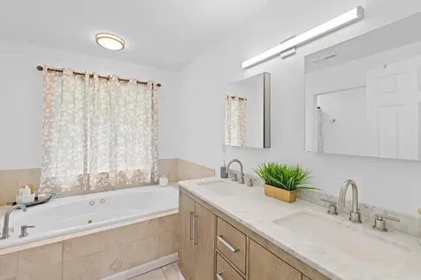 30 Rutherford Lane Stuarts Draft VA 24477