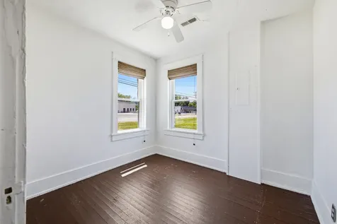 108 Third Street Grottoes VA 24441