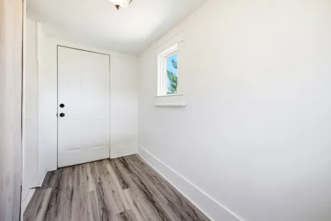 108 Third Street Grottoes VA 24441