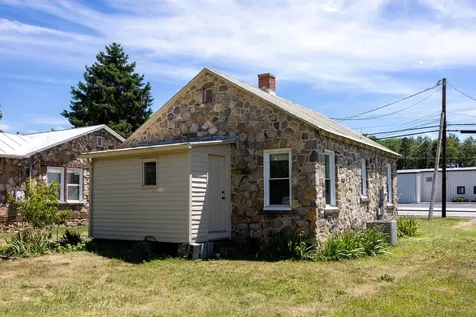 108 Third Street Grottoes VA 24441
