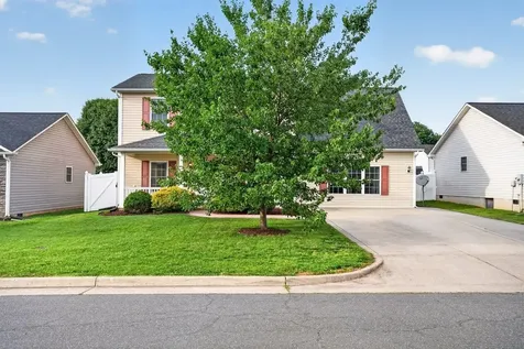 264 Dylan Circle Bridgewater VA 22812