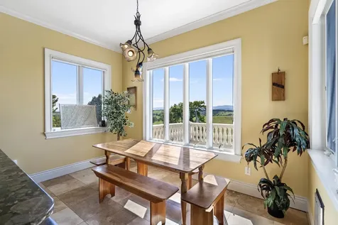 957 Summit Avenue Harrisonburg VA 22802