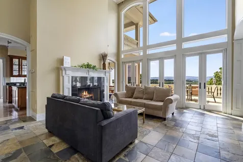 957 Summit Avenue Harrisonburg VA 22802