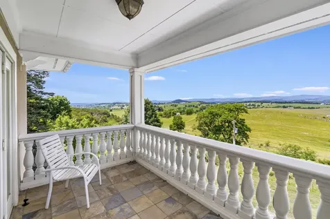 957 Summit Avenue Harrisonburg VA 22802