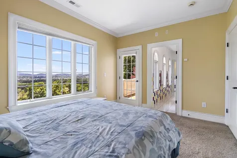 957 Summit Avenue Harrisonburg VA 22802