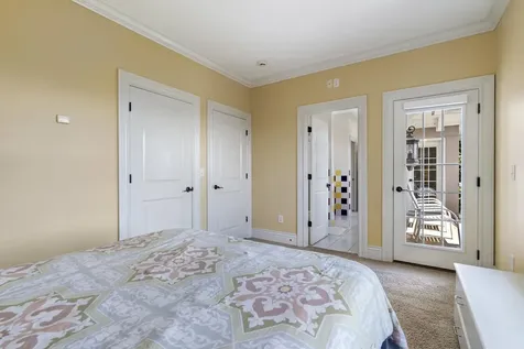 957 Summit Avenue Harrisonburg VA 22802