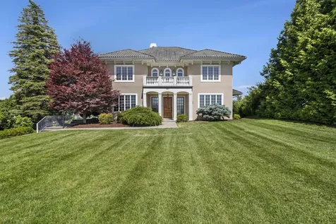 957 Summit Avenue Harrisonburg VA 22802