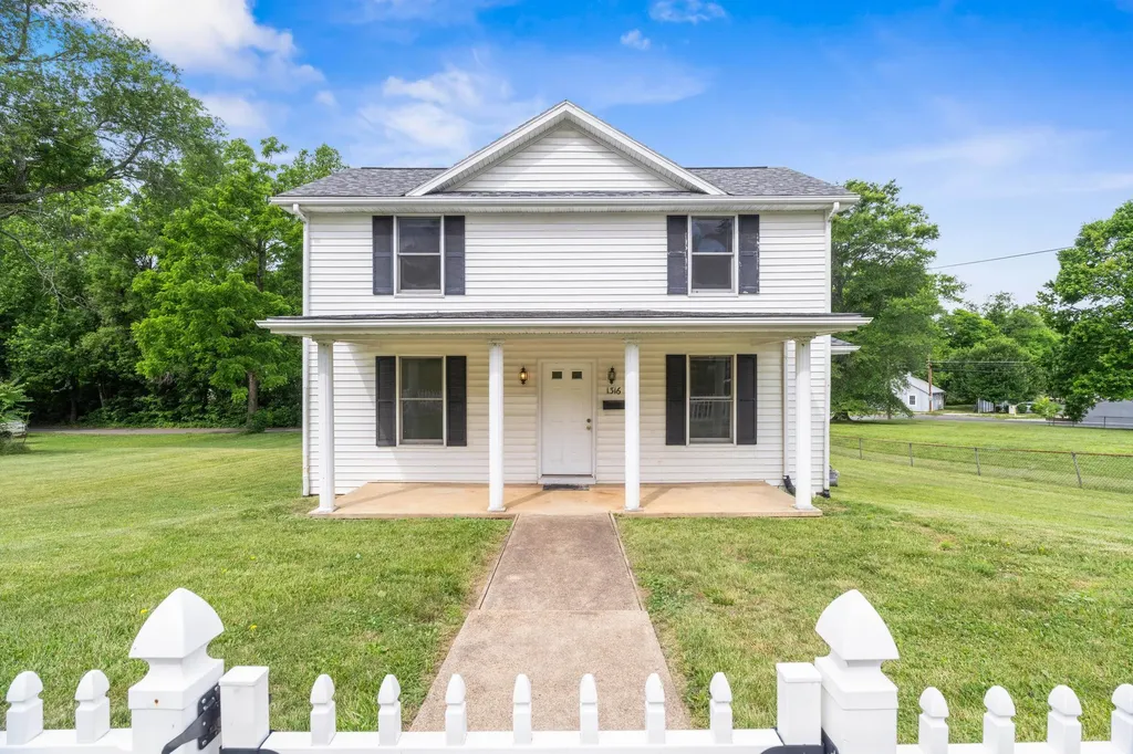1316 Main Street E Waynesboro VA 22980