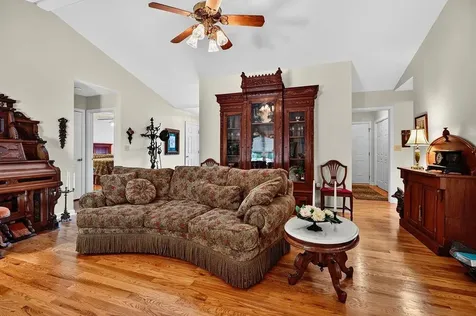 116 Red Oak Drive Staunton VA 24401