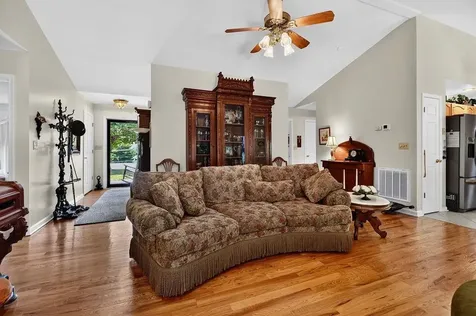116 Red Oak Drive Staunton VA 24401