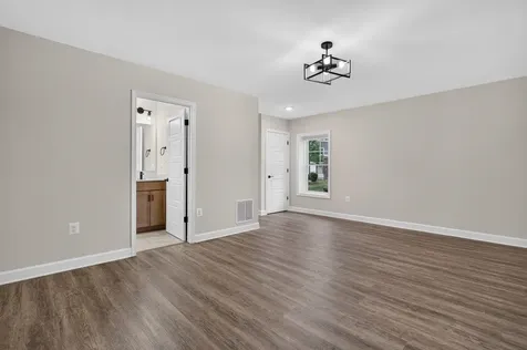 1528 Palomino Trail Rockingham VA 22801
