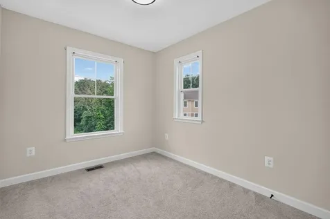 1528 Palomino Trail Rockingham VA 22801