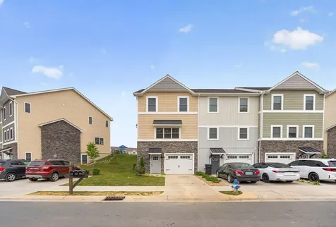 1528 Palomino Trail Rockingham VA 22801
