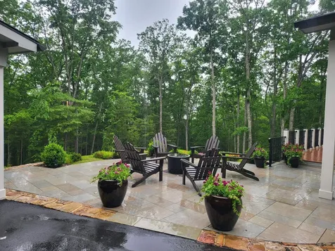 113 Shepherds Trail Hot Springs VA 24445