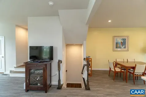 2115 Elm Tree Court Charlottesville VA 22911