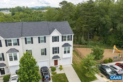 2115 Elm Tree Court Charlottesville VA 22911