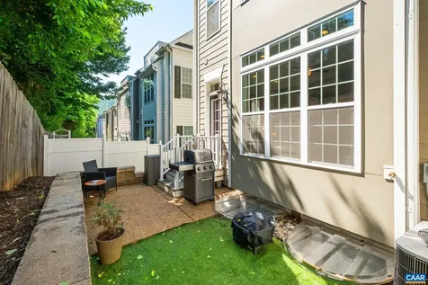 2048 Avinity Loop Charlottesville VA 22902