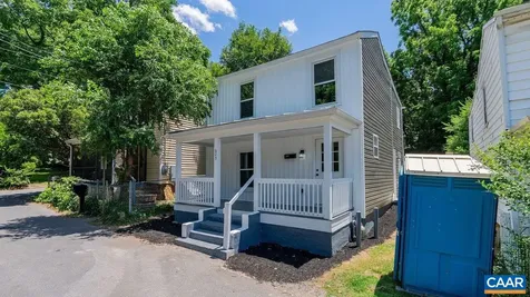 629 Baptist Street Staunton VA 24401
