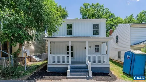 629 Baptist Street Staunton VA 24401