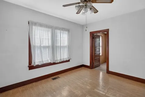 476 Wolfe Street W Harrisonburg VA 22802
