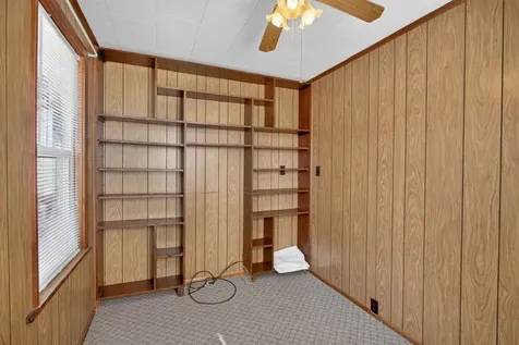 476 Wolfe Street W Harrisonburg VA 22802