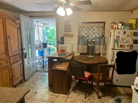 1216 Beverley Street W Staunton VA 24401