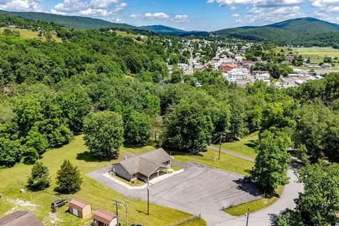 204 Gambill Road Franklin WV 26807