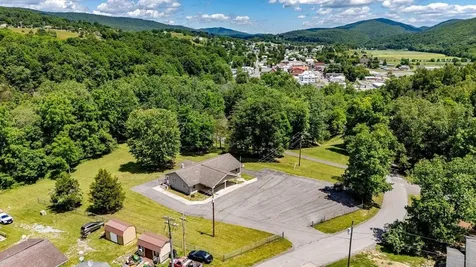204 Gambill Road Franklin WV 26807