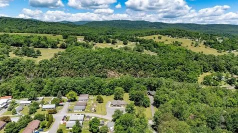 204 Gambill Road Franklin WV 26807