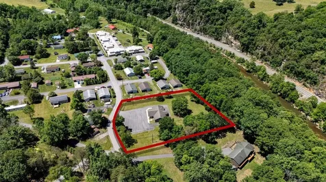 204 Gambill Road Franklin WV 26807