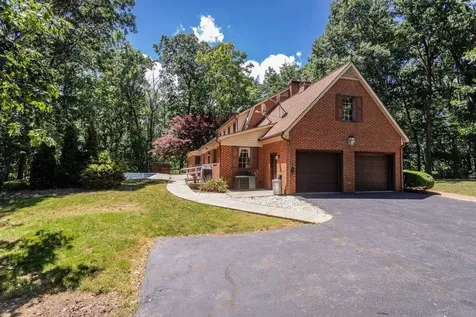 926 Trinity Church Road Rockingham VA 22802