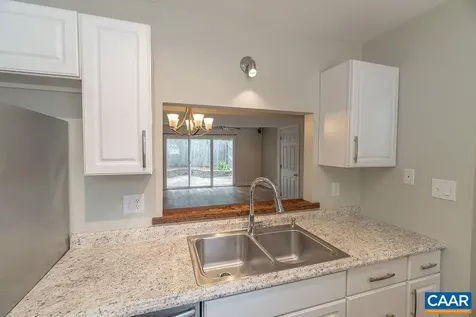 1554 Garden Court Charlottesville VA 22901
