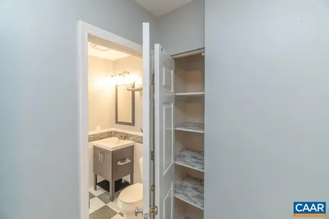 1554 Garden Court Charlottesville VA 22901