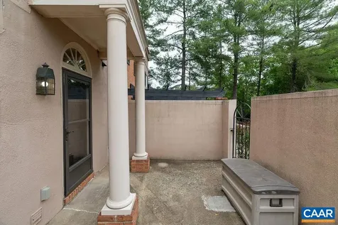 1554 Garden Court Charlottesville VA 22901