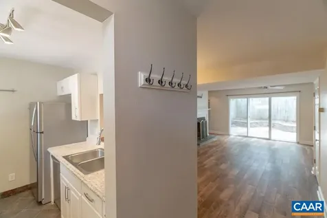 1554 Garden Court Charlottesville VA 22901
