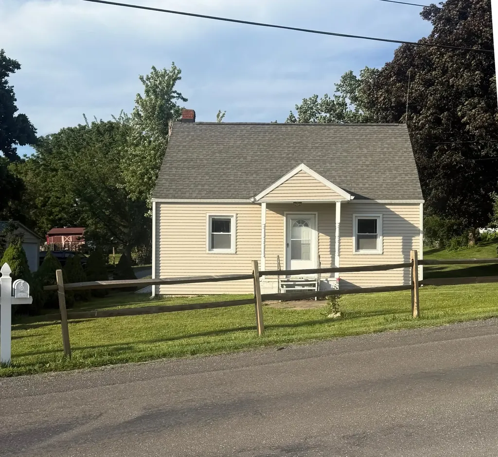 2975 Vickie Lane Broadway VA 22815