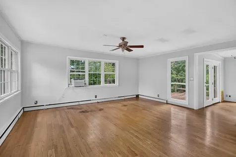 450 Mountain View Drive Staunton VA 24401