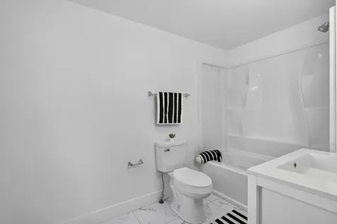 503 Birch Avenue Grottoes VA 24441