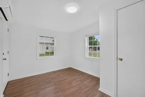 503 Birch Avenue Grottoes VA 24441