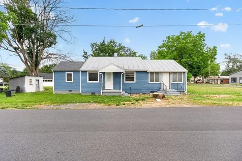 503 Birch Avenue Grottoes VA 24441